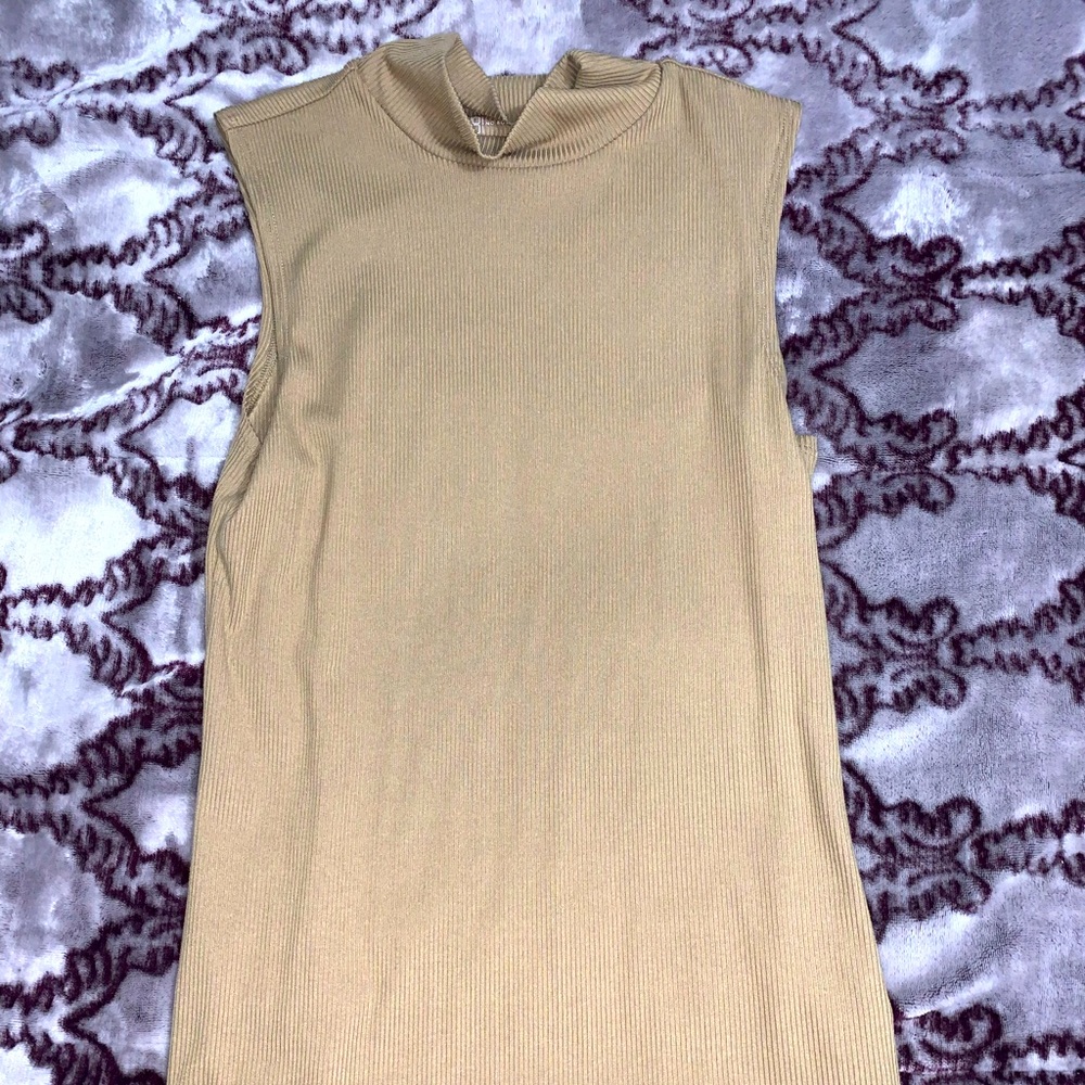 Sleeve Less Blouse